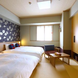 Corner Twin Room