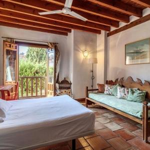 Double Room Gallery 4