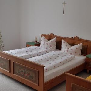 Basic Triple Room