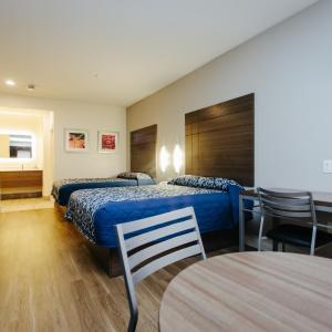 Superior Queen Room with Two Queen Beds