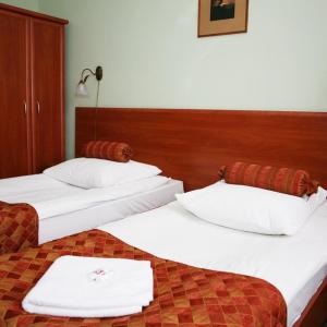 Small Twin Room