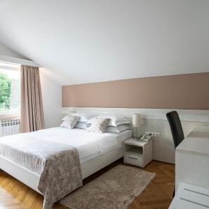 Economy Double Room with Balcony