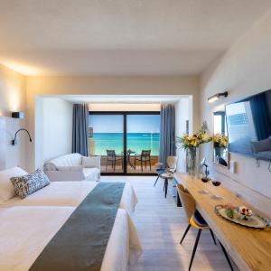 Superior Sea View Room	