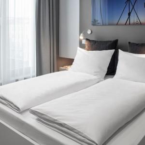 One-Bedroom Apartment L