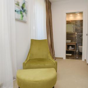 Deluxe Double Room with Shower