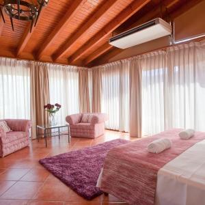 Superior King Suite