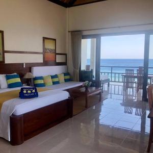 King Suite with Sea View