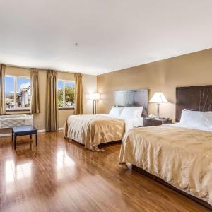 Queen Room with Two Queen Beds and Double Sofa Bed - Non-Smoking