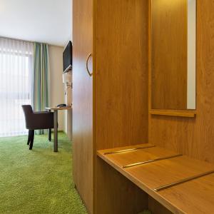 Economy Single Room
