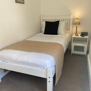 Small Single Room
