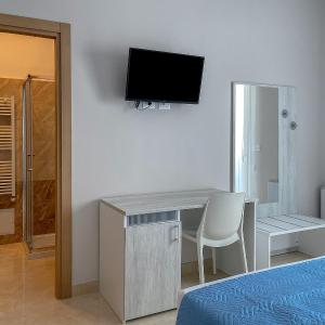 Double or Twin Room with Balcony