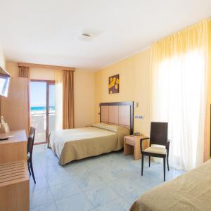 Triple Room with Balcony