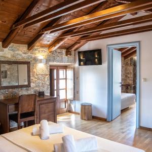 Suite with City View
