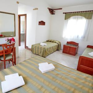 Deluxe Double or Twin Room with Garden View
