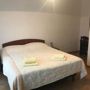 One-Bedroom Apartment (2 Adults)