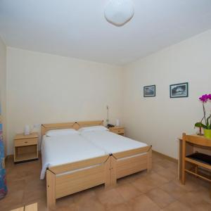 Economy Double or Twin Room
