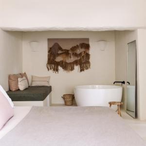 Standard Double Room with Bath and Terrace