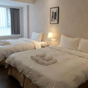 Triple Room with City View