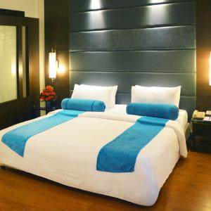 Deluxe Double Room - Book & Unlock Exclusive Deals