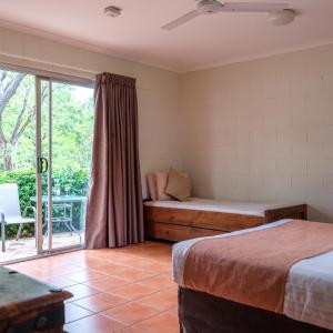 Gardenview Room