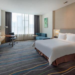 Standard Queen Room - Accessible