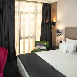 Standard King Room