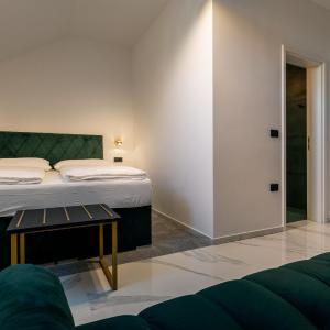 Double Room with Extra Bed