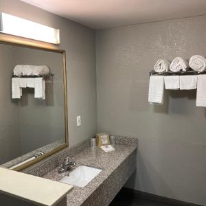 Deluxe King Room - Smoking