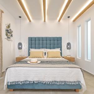 Deluxe Suite with Sea View