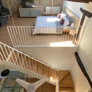 Studio - Split Level