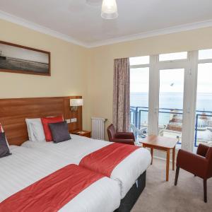 Double or Twin Room with Balcony - No Dogs