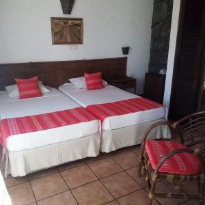 Single Room with Private Bathroom