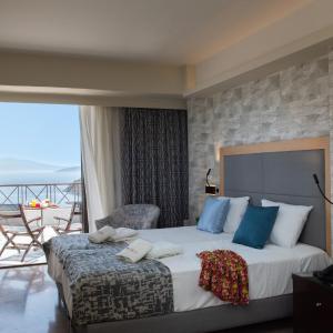Superior Double or Twin Room with Sea View