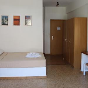 Studio with Sea View (2 Adults)