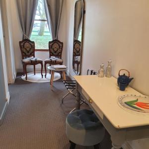 Double or Twin Room with Bathroom