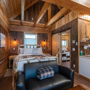 Log cabin