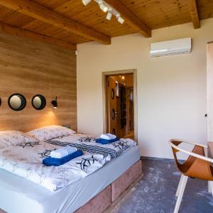 Three-Bedroom Villa - Vila Castoria