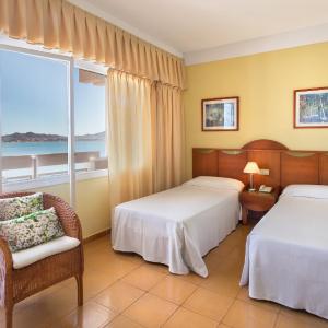 Twin Room with Terrace