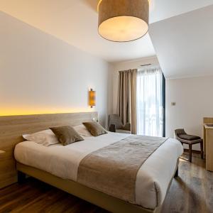 Hotel Principal - Twin Room with Shower (Acces Spa compris)