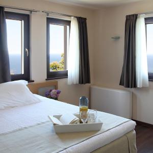 Suite with Sea View