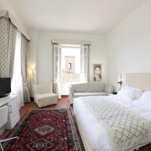 Standard Double Room with View