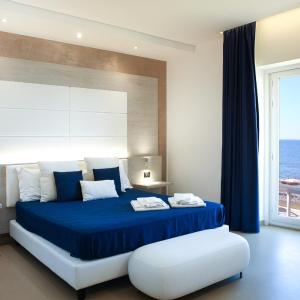 Family Room with Sea View