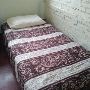 Standard Twin Room with Shared Bathroom