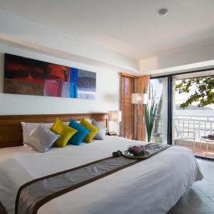 Deluxe Double or Twin Room with Sea View