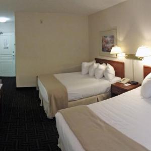 Standard Queen Room with Two Queen Beds
