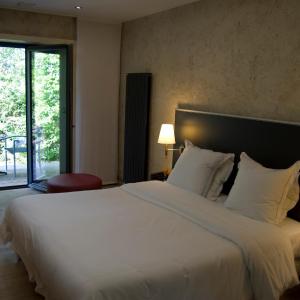 Contemporary Room
