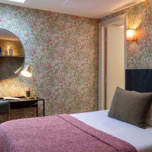Single Room with Sauna Access