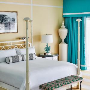 Oceanfront 2 Bedroom Suite (King/Queen)