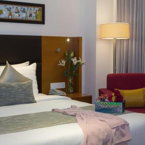 Premier Queen Room - Executive Floor with access to cocktail hours at predetermined timings,15%off on Food And Soft Beverage,Laundry & Travel desk.