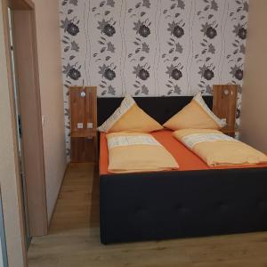 Deluxe Double Room with Shower